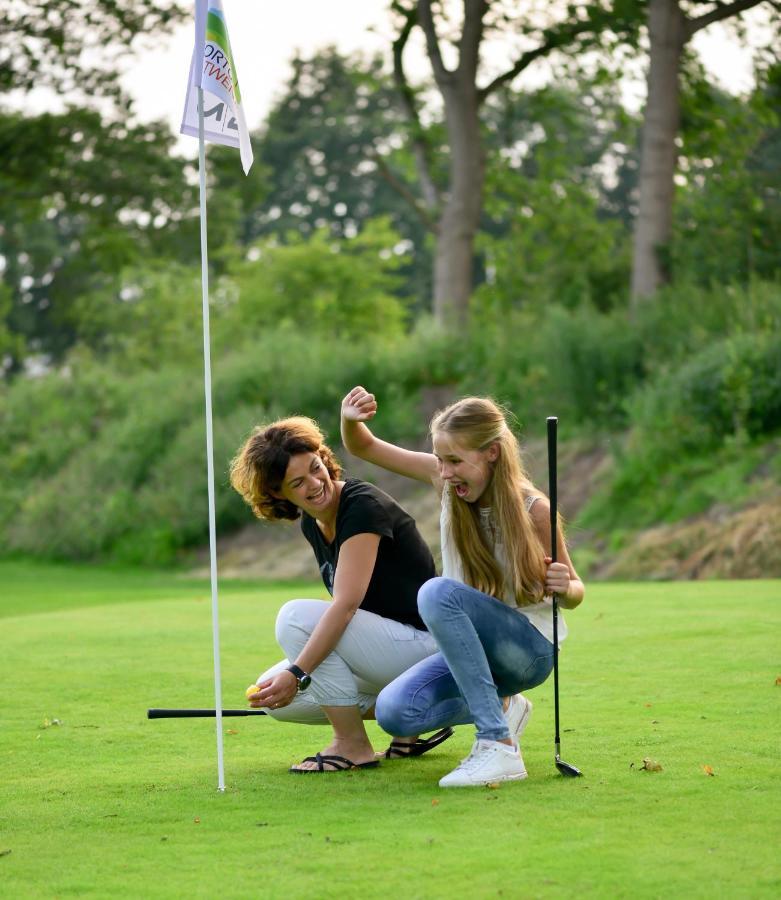 Recreatiepark Kaps Hotel Tubbergen Eksteriør billede
